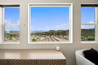 18751 Cedar Crest, Canyon Country, CA 91387 - Photo 17