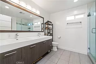 16557 Vine Ter, Van Nuys, CA 91406 - Photo 39