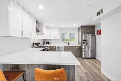 16557 Vine Terrace, Van Nuys, CA 91406 - Photo 21