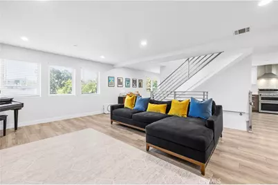 16557 Vine Terrace, Van Nuys, CA 91406 - Photo 15