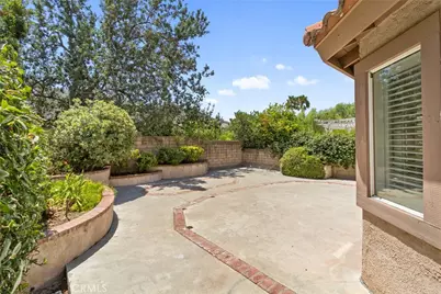 30112 Elizabeth Court, Agoura Hills, CA 91301 - Photo 29
