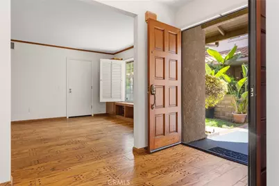 30112 Elizabeth Court, Agoura Hills, CA 91301 - Photo 3