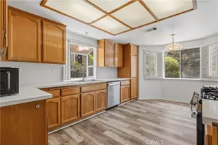 30112 Elizabeth Ct, Agoura Hills, CA 91301 - Photo 15
