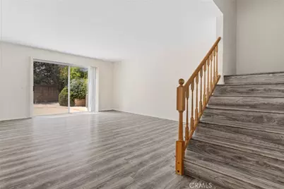 30112 Elizabeth Court, Agoura Hills, CA 91301 - Photo 9