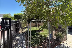 11241 De Haven Ave, Pacoima, CA 91331 - Photo 29