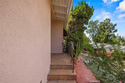 2132 Alcyona, Los Angeles, CA 90068 - Photo 39