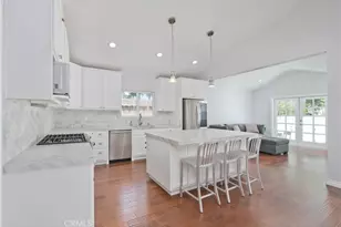 17343 Martha St, Encino, CA 91316 - Photo 7