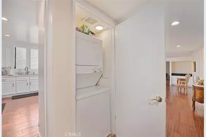 14521 Benefit #207, Sherman Oaks, CA 91403 - Photo 19