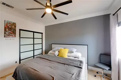 7330 De Soto, Canoga Park, CA 91303 - Photo 23