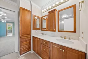 25716 Hood Way, Stevenson Ranch, CA 91381 - Photo 33