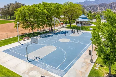 25716 Hood Way, Stevenson Ranch, CA 91381 - Photo 63