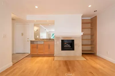 4536 Colbath Avenue #102, Sherman Oaks, CA 91423 - Photo 5