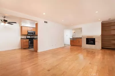 4536 Colbath Avenue #102, Sherman Oaks, CA 91423 - Photo 7