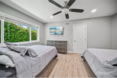 9509 Jellico Avenue, Northridge, CA 91325 - Photo 35