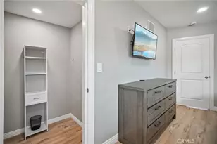 9509 Jellico Ave, Northridge, CA 91325 - Photo 21