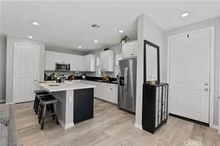 27012 Trail View Ln., Valencia, CA 91381 - Photo 5