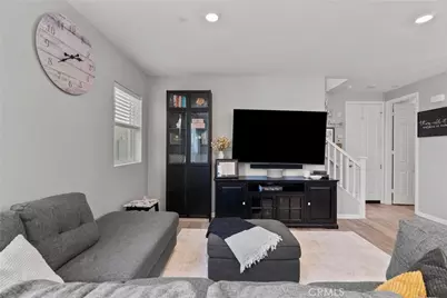27012 Trail View Lane, Valencia, CA 91381 - Photo 15