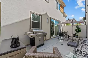 27012 Trail View Ln., Valencia, CA 91381 - Photo 41