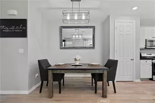 27012 Trail View Ln., Valencia, CA 91381 - Photo 11