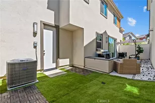 27012 Trail View Ln., Valencia, CA 91381 - Photo 43