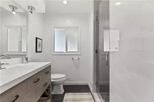 6319 Aura Ave, Tarzana, CA 91335 - Photo 7