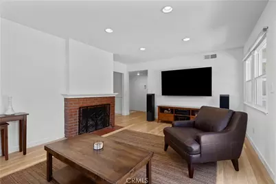 6319 Aura Avenue, Tarzana, CA 91335 - Photo 3