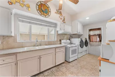 1109 W Avenue J14, Lancaster, CA 93534 - Photo 11