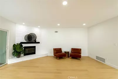 5747 Agnes Avenue, Valley Village, CA 91607 - Photo 5