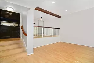 18739 Hatteras St, Tarzana, CA 91356 - Photo 5