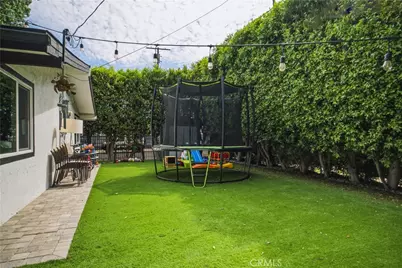 19705 Hamlin Street, Woodland Hills, CA 91367 - Photo 23