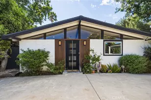 19705 Hamlin St, Woodland Hills, CA 91367 - Photo 1
