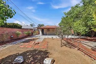 10332 Cayuga Ave, Pacoima, CA 91331 - Photo 17