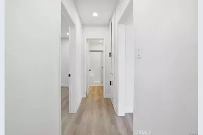 10332 Cayuga Avenue, Pacoima, CA 91331 - Photo 9