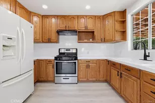 10332 Cayuga Ave, Pacoima, CA 91331 - Photo 7