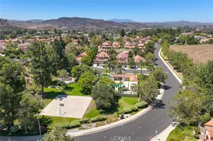 15760 Sophomore Ct, Moorpark, CA 93021 - Photo 57