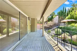 22921 Cass Ave, Woodland Hills, CA 91364 - Photo 31