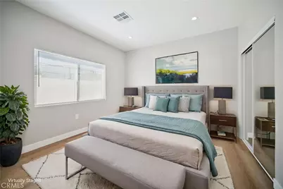 8434 Oakdale Avenue, Winnetka, CA 91306 - Photo 47