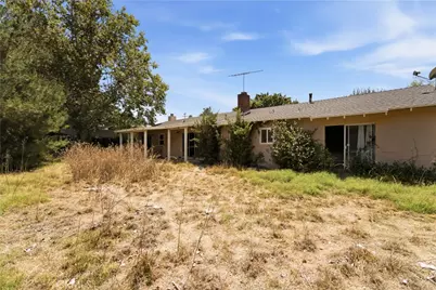 23347 Collins Street, Woodland Hills, CA 91367 - Photo 17