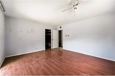 23347 Collins Street, Woodland Hills, CA 91367 - Photo 19