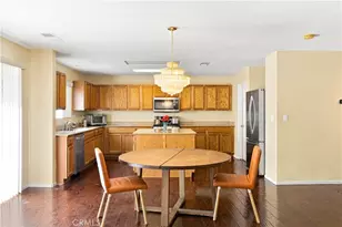 10619 Grand Prairie Dr, Bakersfield, CA 93311 - Photo 9