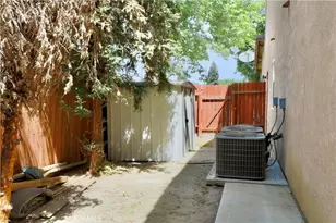10619 Grand Prairie Dr, Bakersfield, CA 93311 - Photo 35