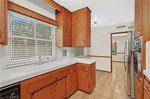 15516 Huston St, Encino, CA 91436 - Photo 11