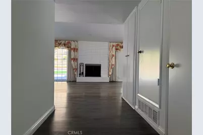 5840 Valerie, Woodland Hills, CA 91367 - Photo 5