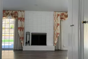 5840 Valerie, Woodland Hills, CA 91367 - Photo 9