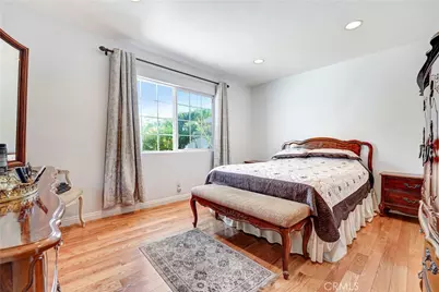 19406 Enadia Way, Reseda, CA 91335 - Photo 9