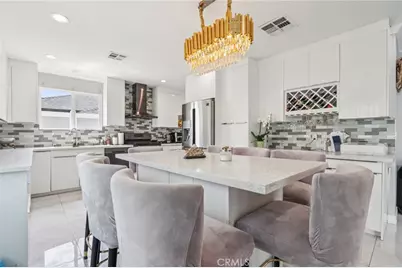 6545 Kraft Avenue, North Hollywood, CA 91606 - Photo 9
