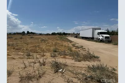 1610 W Ave L, Lancaster, CA 93543 - Photo 1