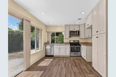 2380 Bryson Place, Simi Valley, CA 93065 - Photo 7