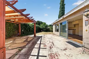 2380 Bryson Pl, Simi Valley, CA 93065 - Photo 21