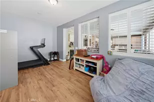 21825 Carol Ct, Saugus, CA 91390 - Photo 23